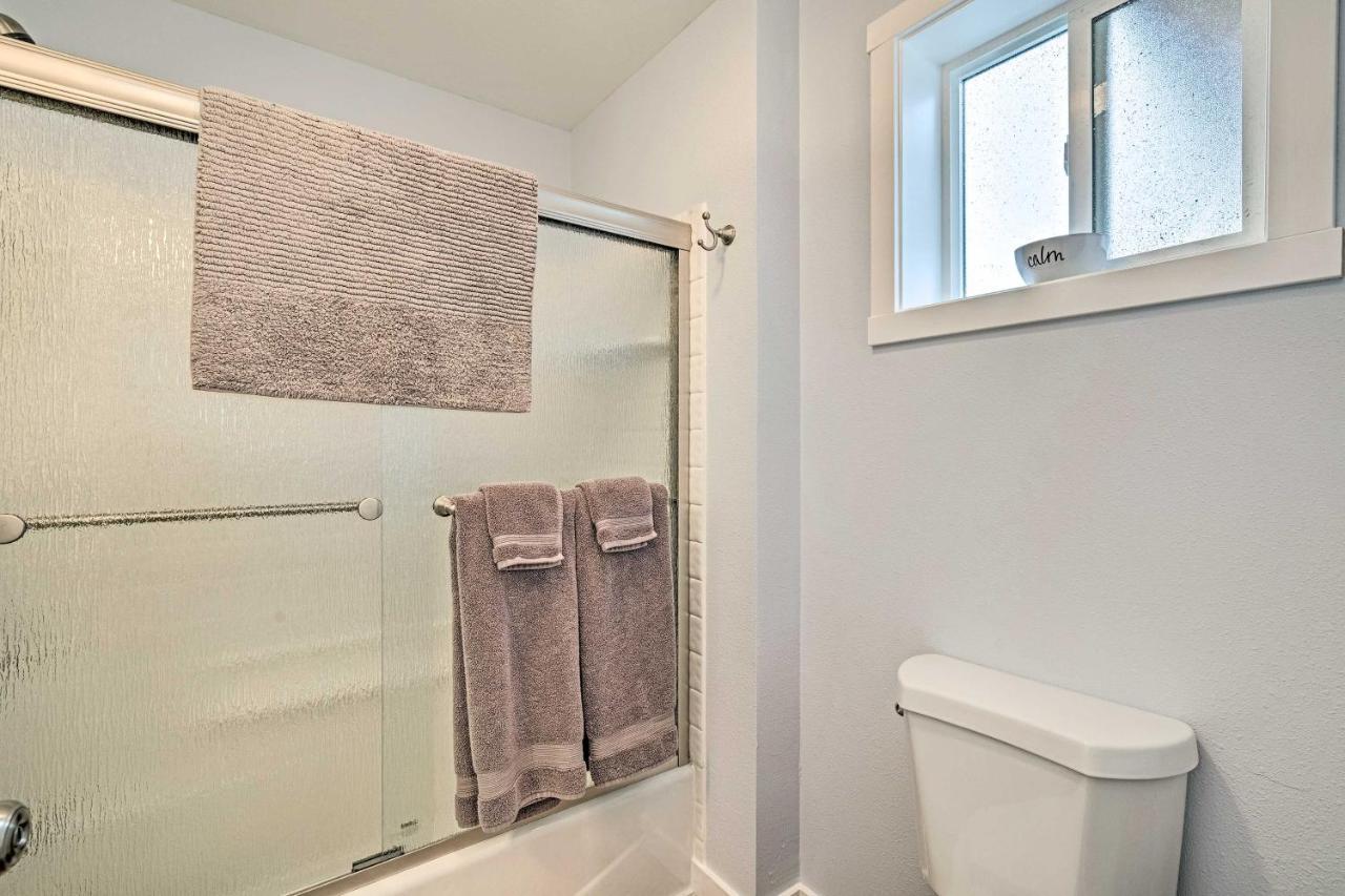 Duplex With Shared Yard - Near Long Beach! Ngoại thất bức ảnh